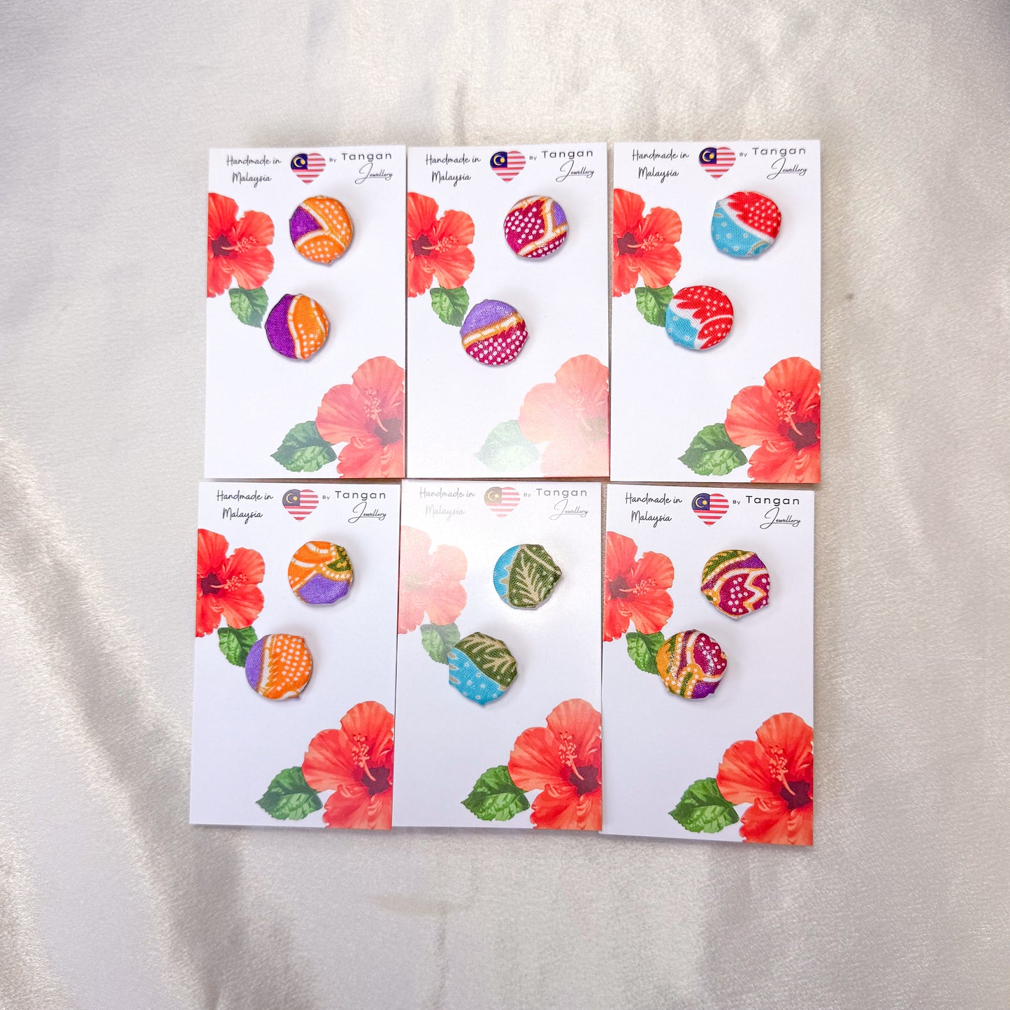 Petite around Batik Stud