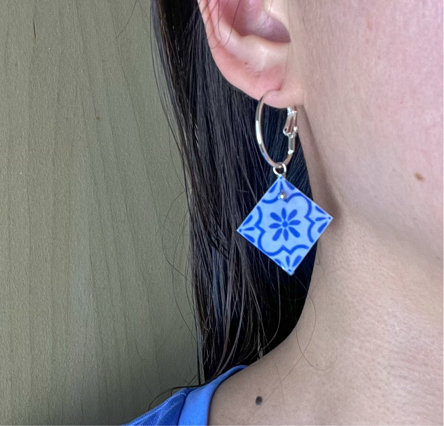 Chic Peranakan Hoops