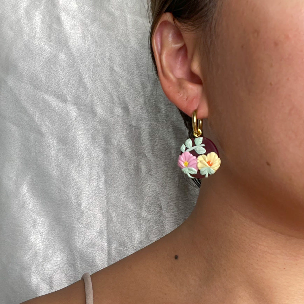 Hello Camellia Hoops