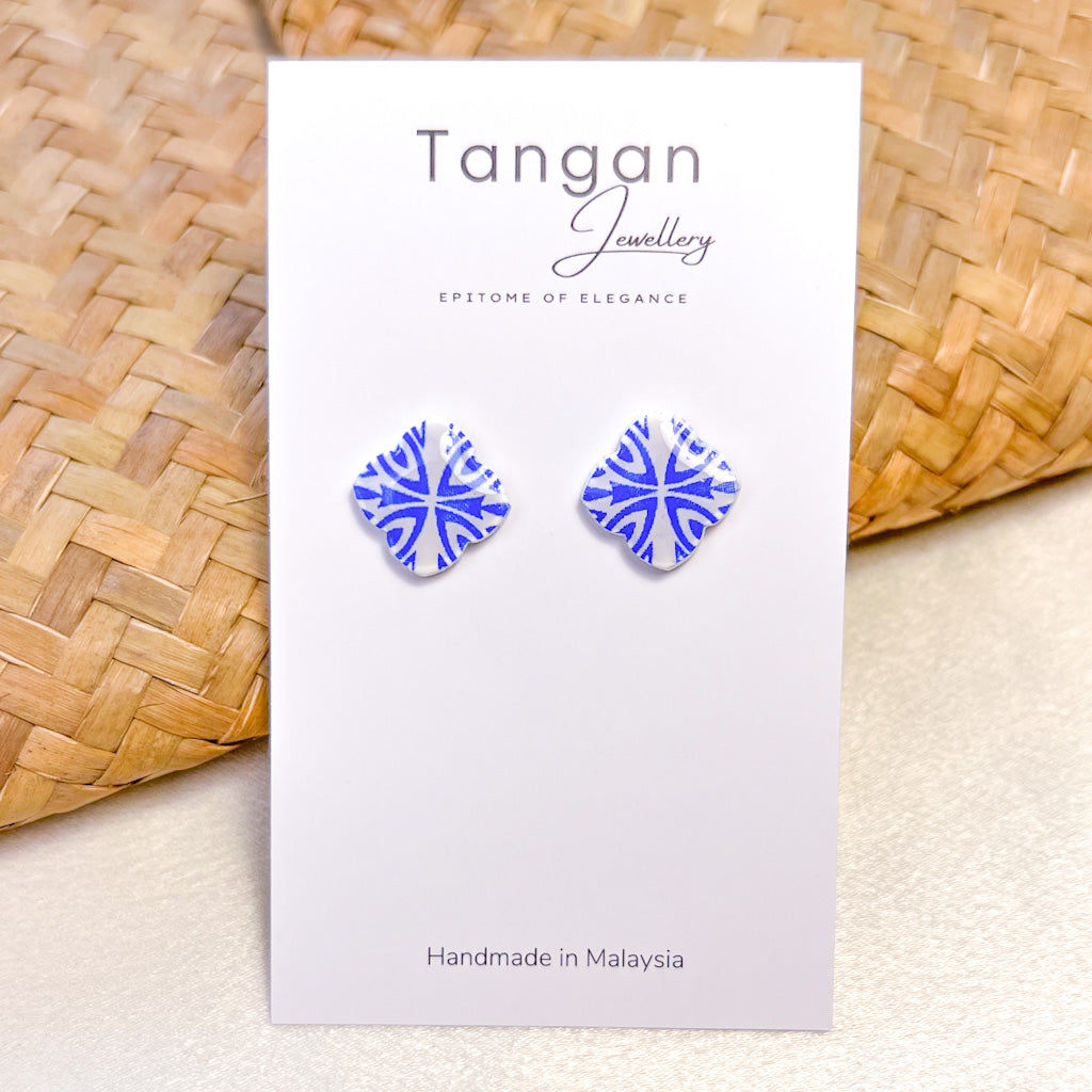 Petite Chinoiserie Peranakan Tile Stud
