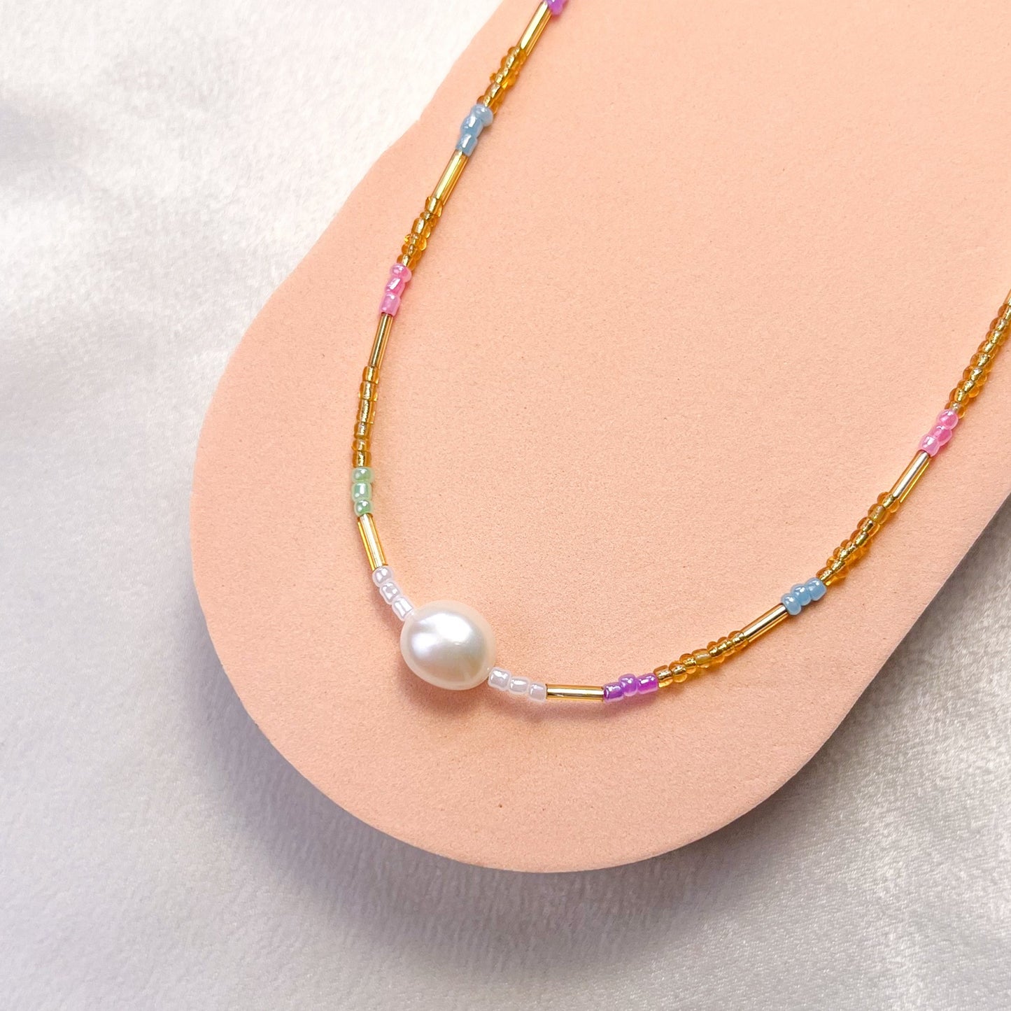 Y2K Pearl Pastel Beaded Necklace