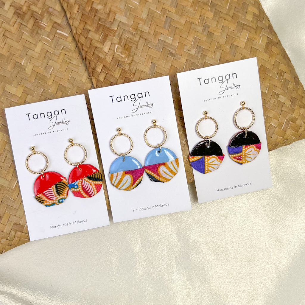 Yuna Batik Dangle